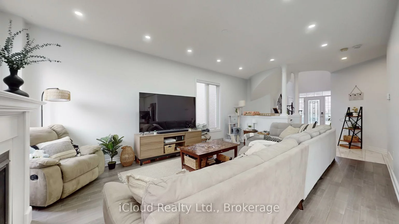 62, Heritage, Bradford, Bradford West Gwillimbury