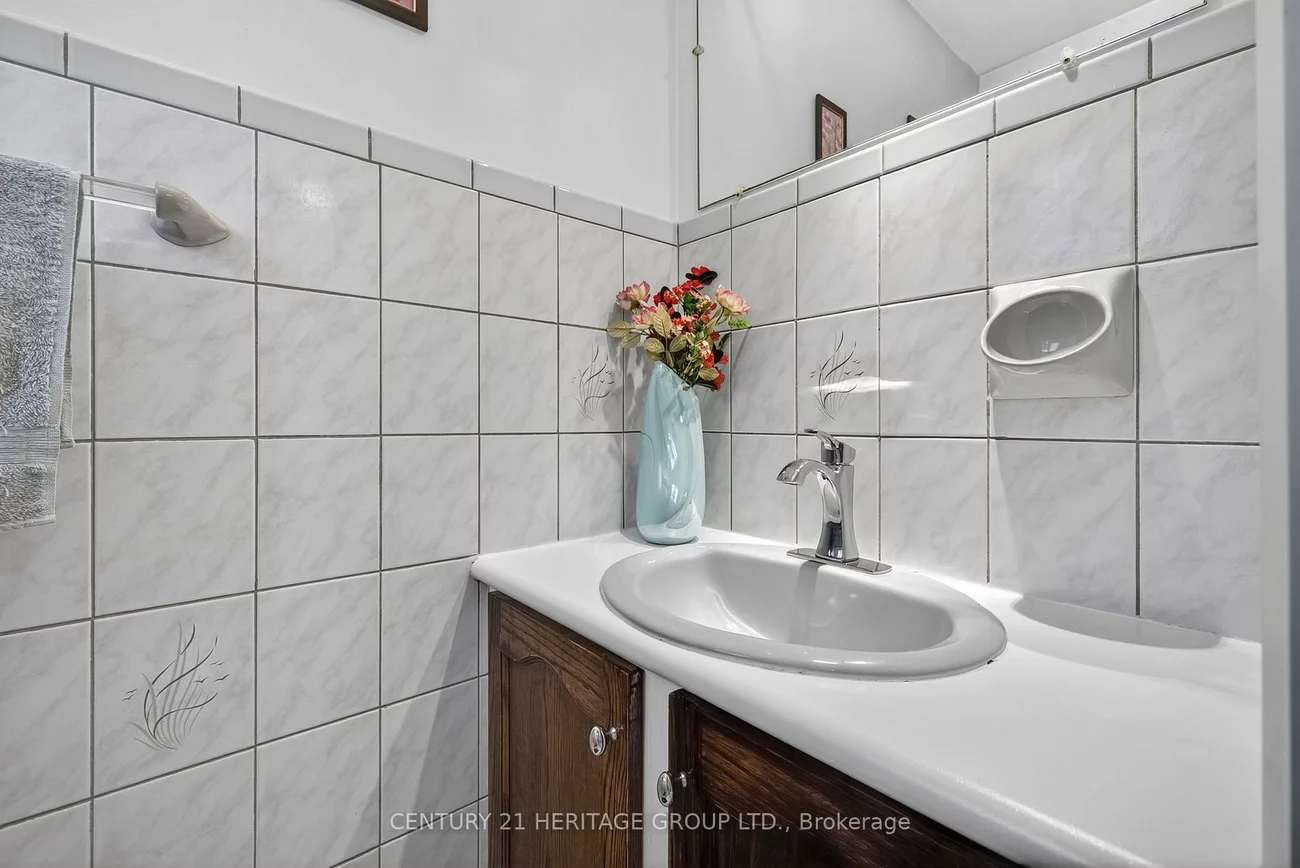 374, Maplegrove, Bradford, Bradford West Gwillimbury