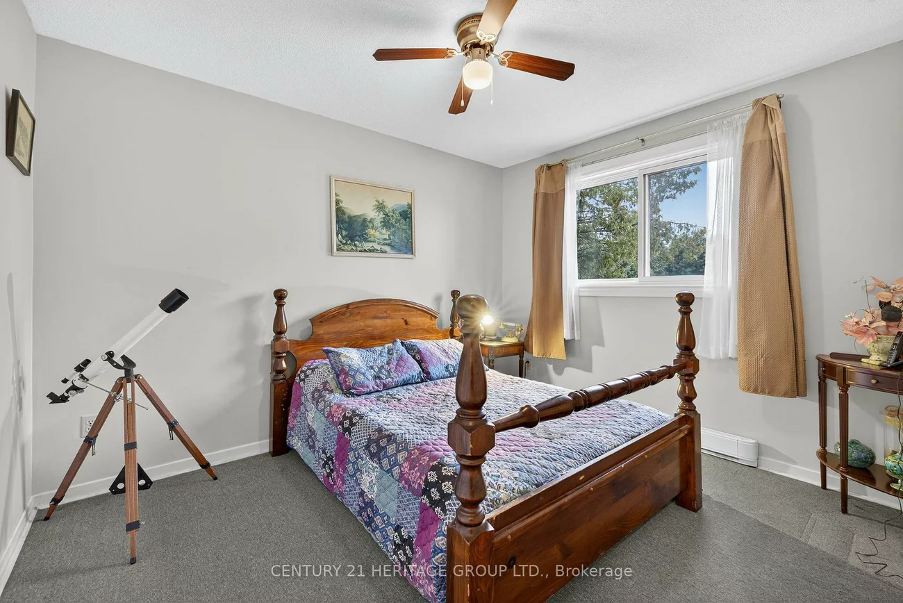 374, Maplegrove, Bradford, Bradford West Gwillimbury