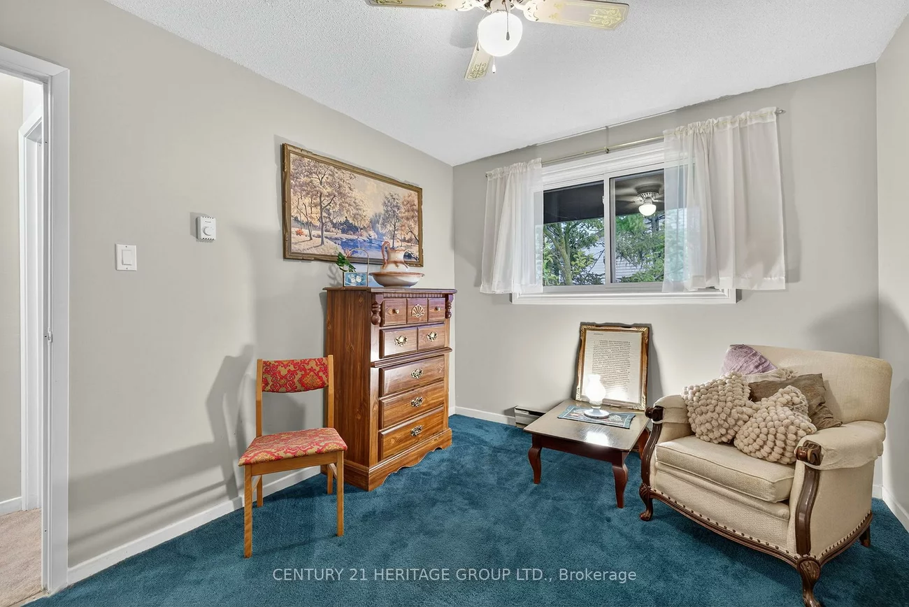 374, Maplegrove, Bradford, Bradford West Gwillimbury