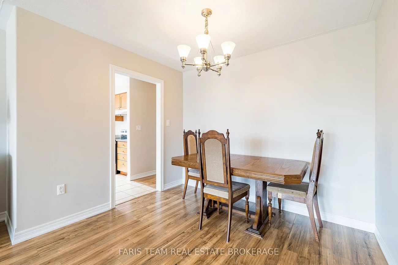 42, Smith, Bradford, Bradford West Gwillimbury