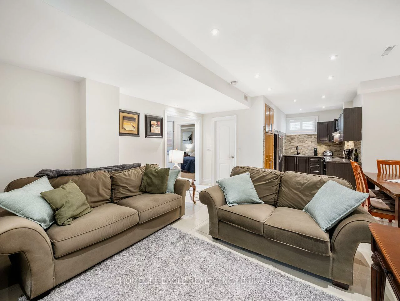 15, Eve, Bradford, Bradford West Gwillimbury