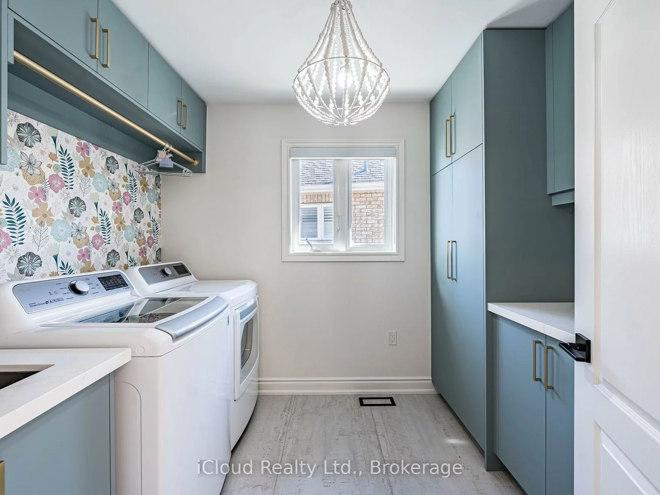 207, Rutherford, Bradford, Bradford West Gwillimbury