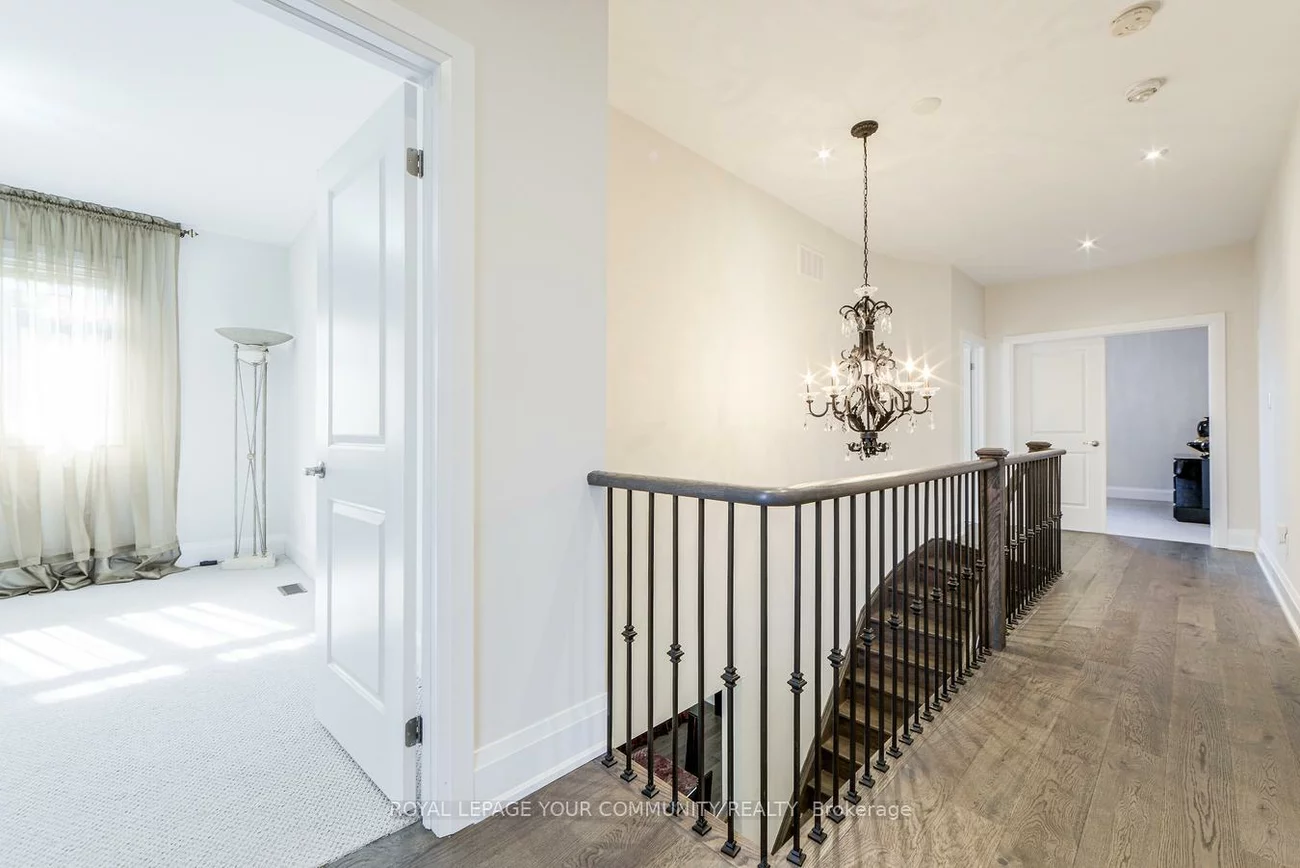 30, Tyndall, Bradford, Bradford West Gwillimbury