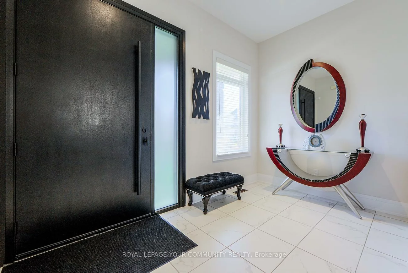30, Tyndall, Bradford, Bradford West Gwillimbury