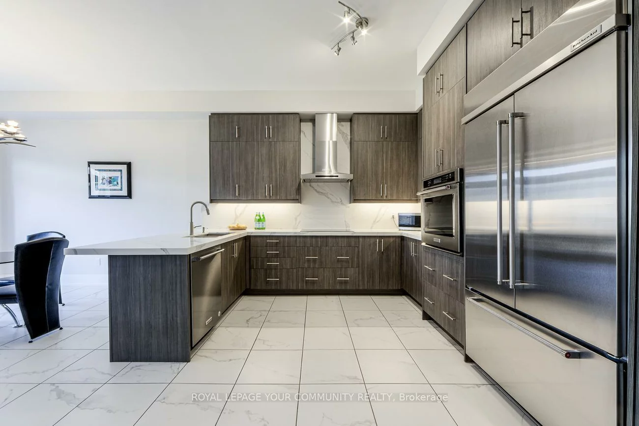 30, Tyndall, Bradford, Bradford West Gwillimbury