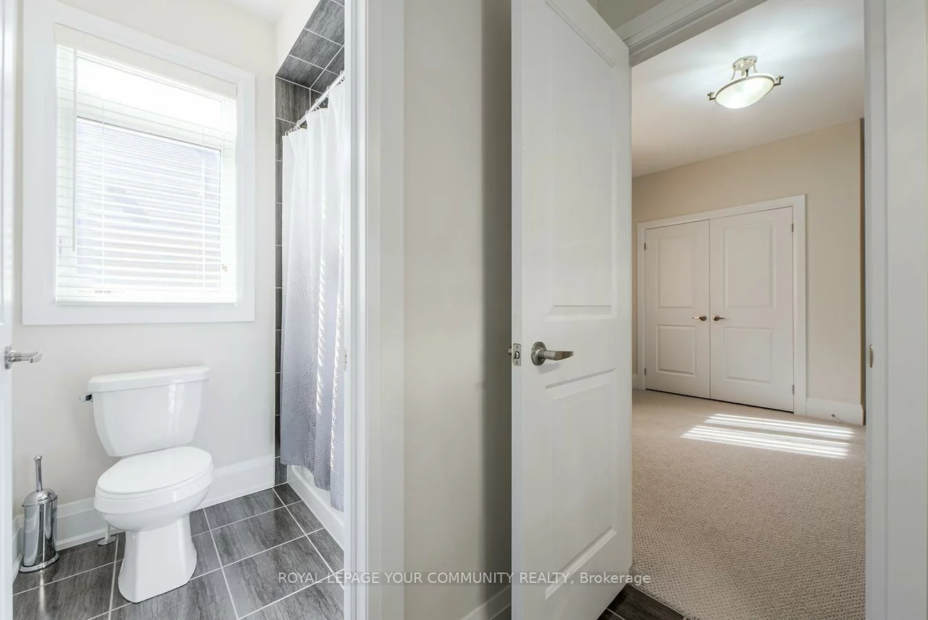 30, Tyndall, Bradford, Bradford West Gwillimbury