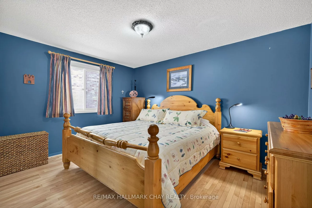 78, Collings, Bradford, Bradford West Gwillimbury