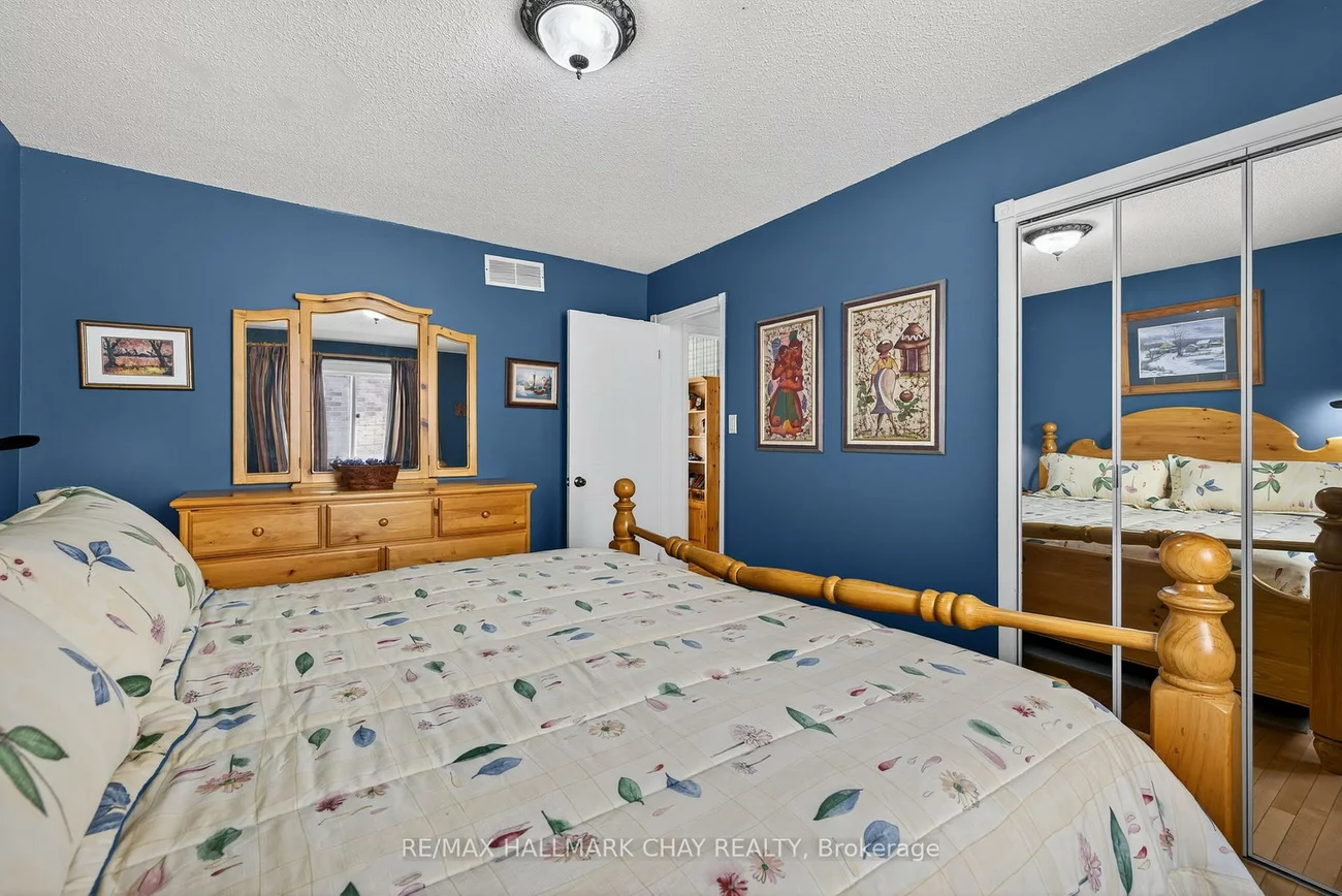 78, Collings, Bradford, Bradford West Gwillimbury