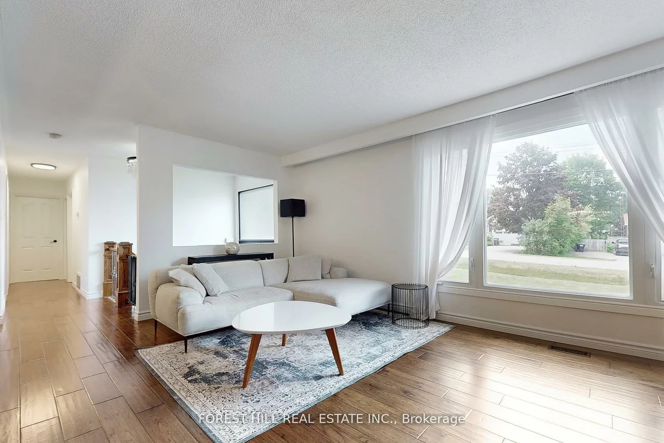 21, Lallien, Bond Head, Bradford West Gwillimbury