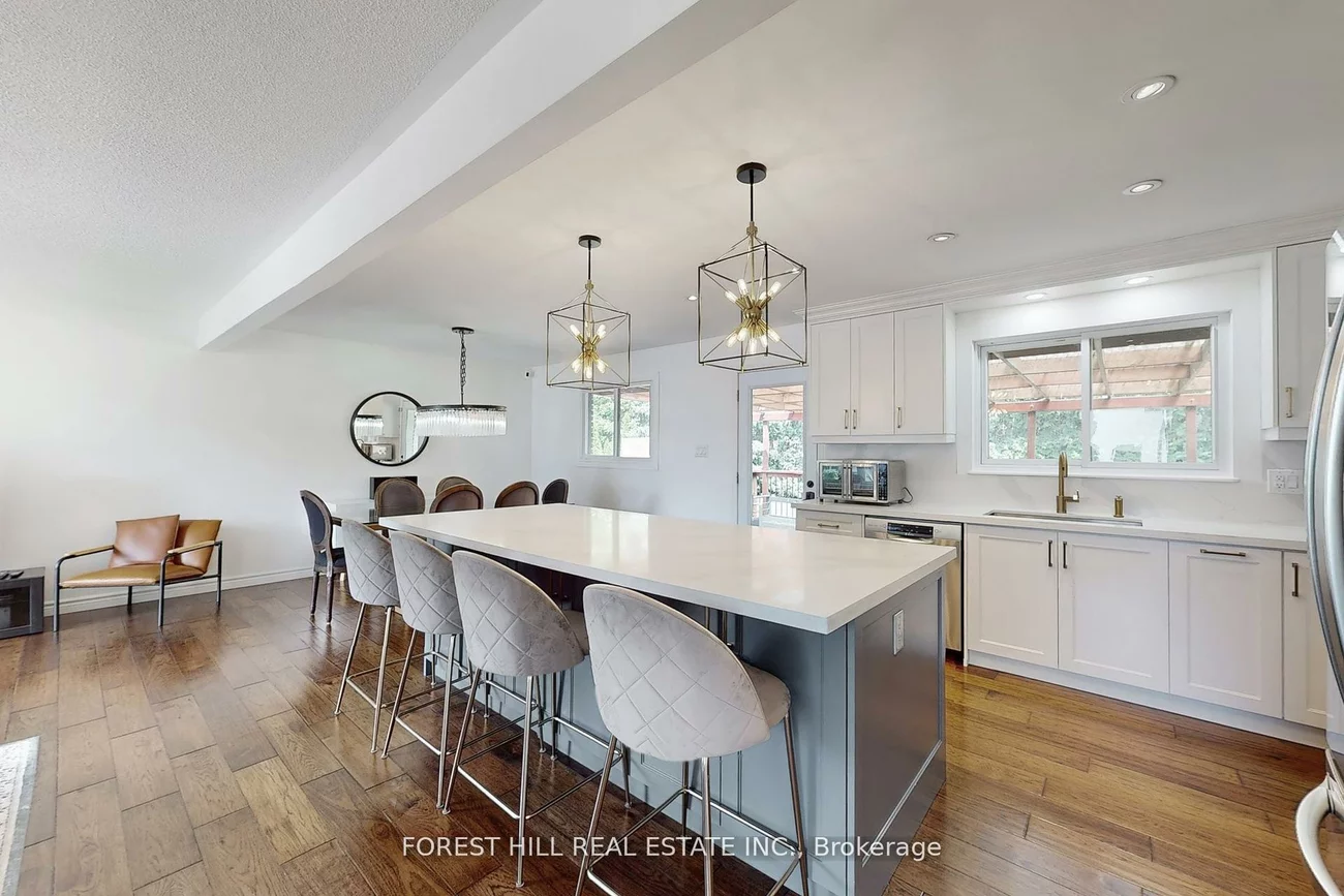 21, Lallien, Bond Head, Bradford West Gwillimbury