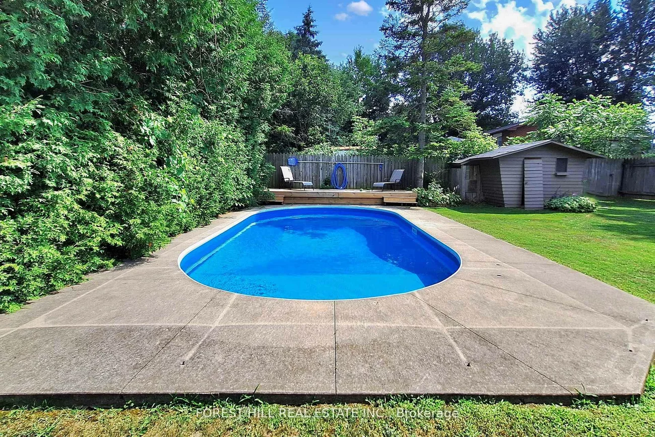 21, Lallien, Bond Head, Bradford West Gwillimbury