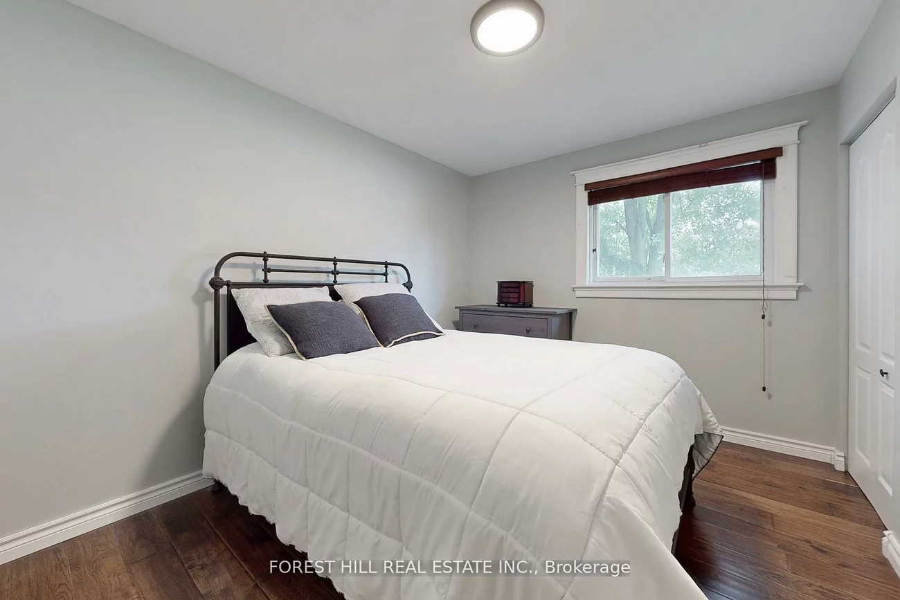 21, Lallien, Bond Head, Bradford West Gwillimbury