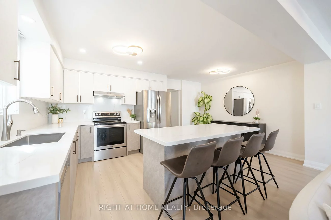 182, Meadowhawk, Bradford, Bradford West Gwillimbury