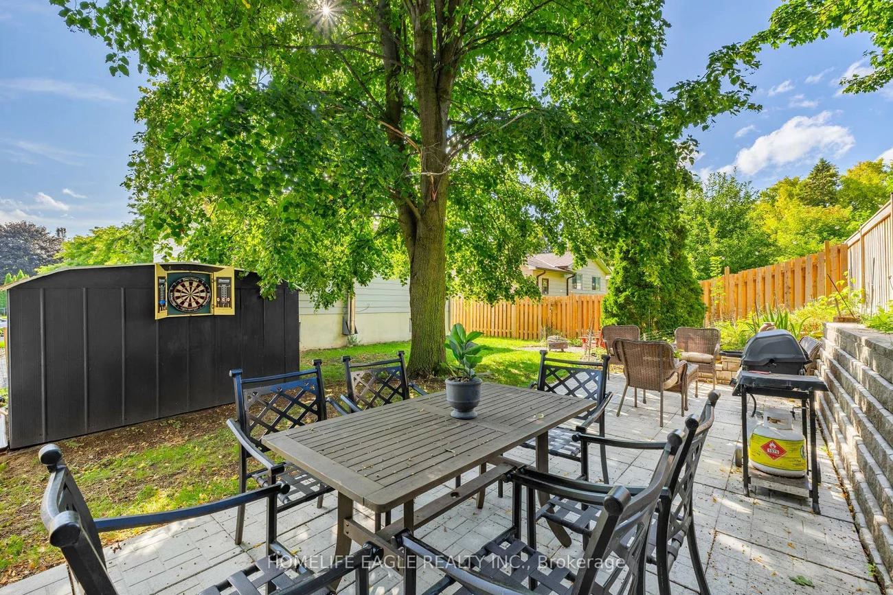23, Maurino, Bradford, Bradford West Gwillimbury