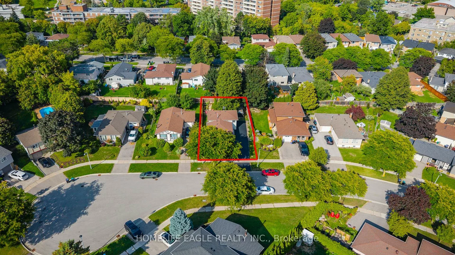 23, Maurino, Bradford, Bradford West Gwillimbury
