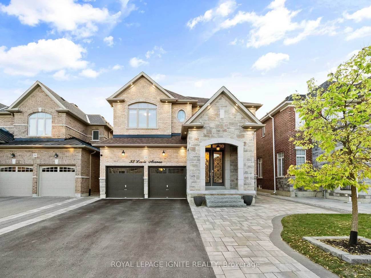 32, Lewis, Bradford, Bradford West Gwillimbury