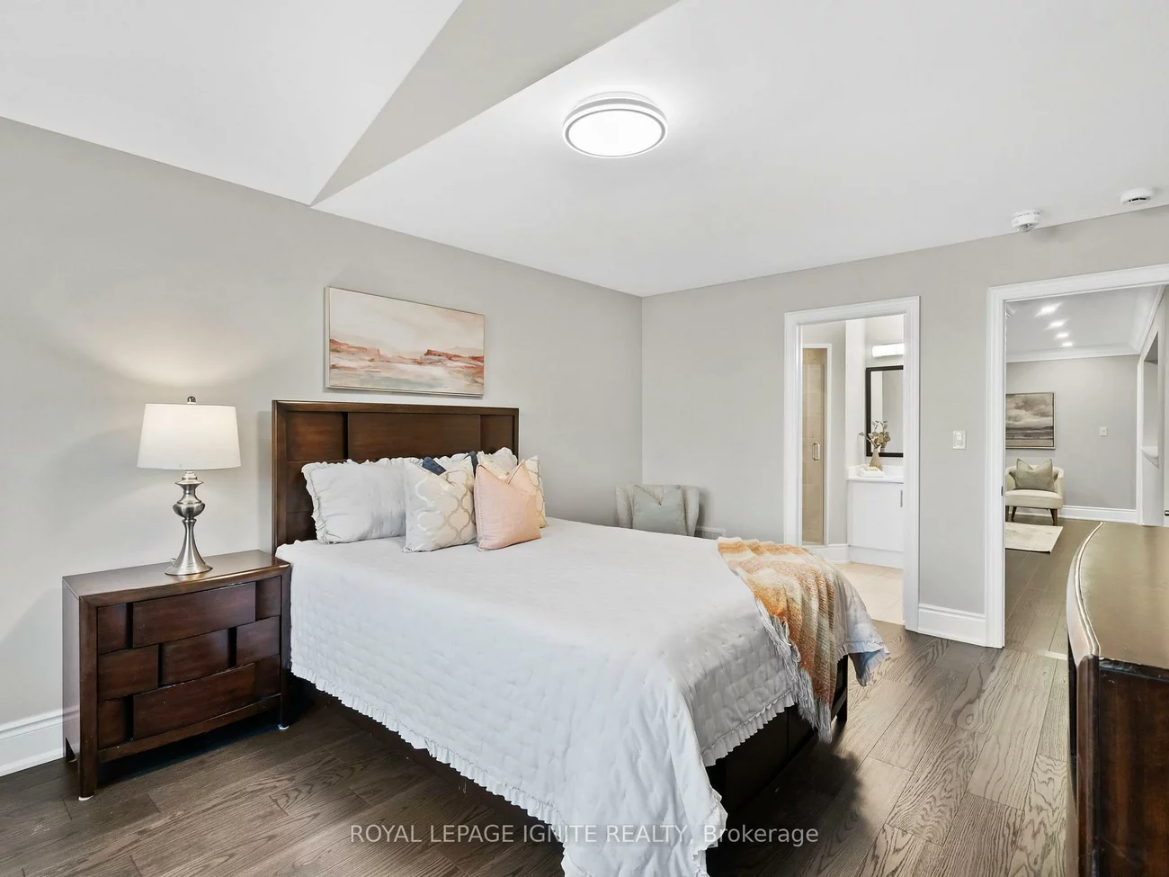 32, Lewis, Bradford, Bradford West Gwillimbury