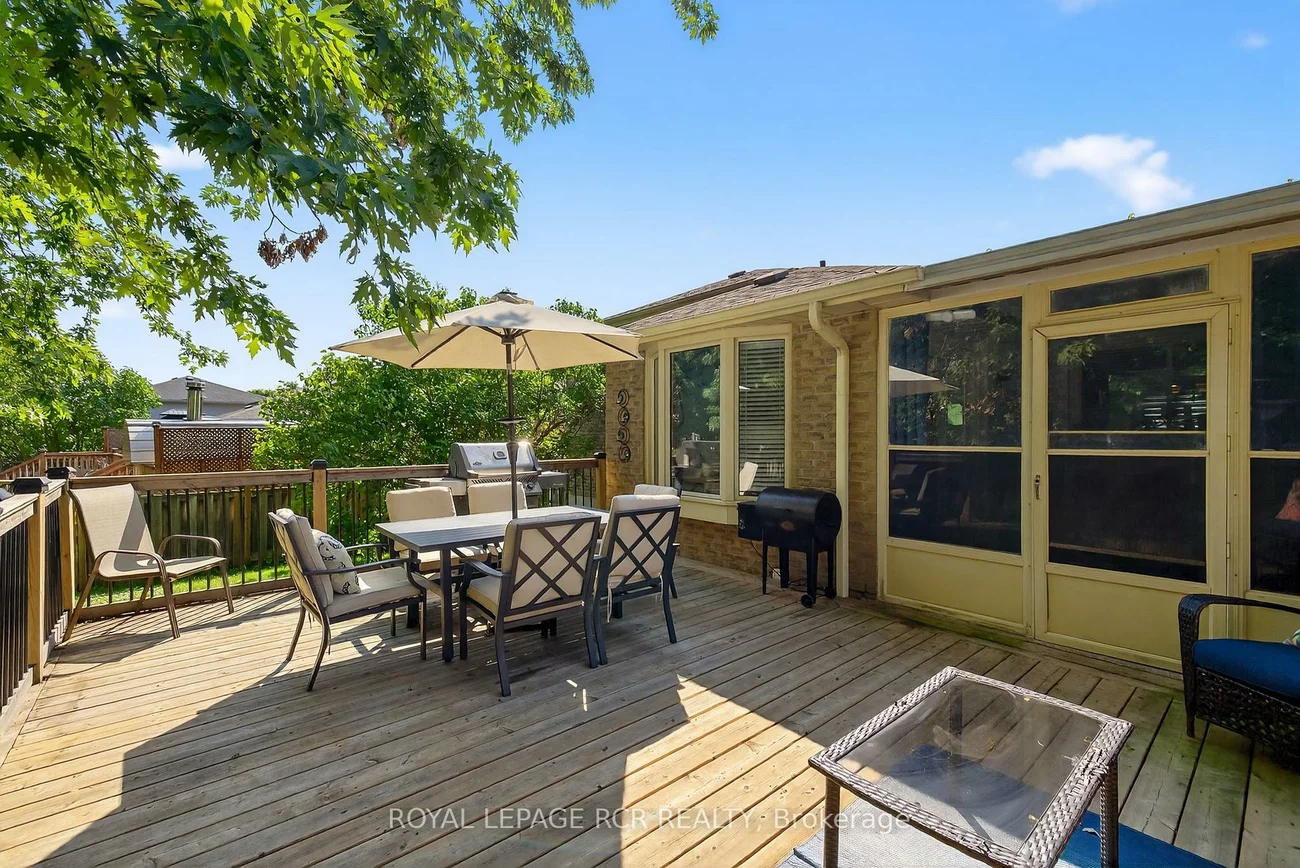 21, Crown, Bradford, Bradford West Gwillimbury