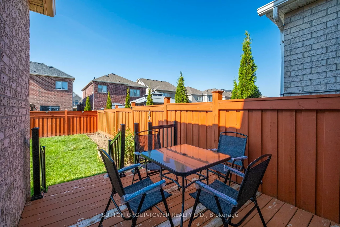 78, Romanelli, Bradford, Bradford West Gwillimbury