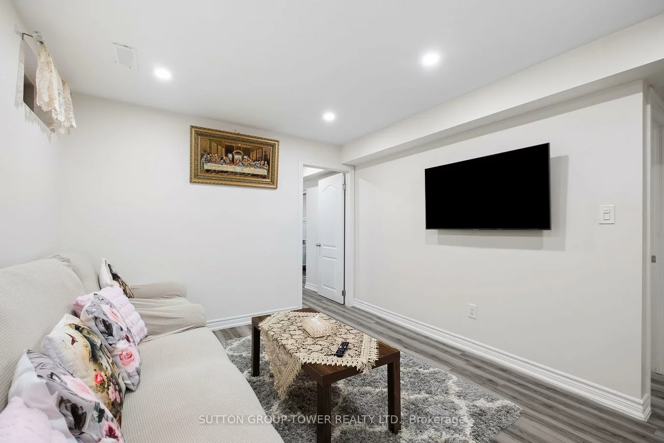 78, Romanelli, Bradford, Bradford West Gwillimbury