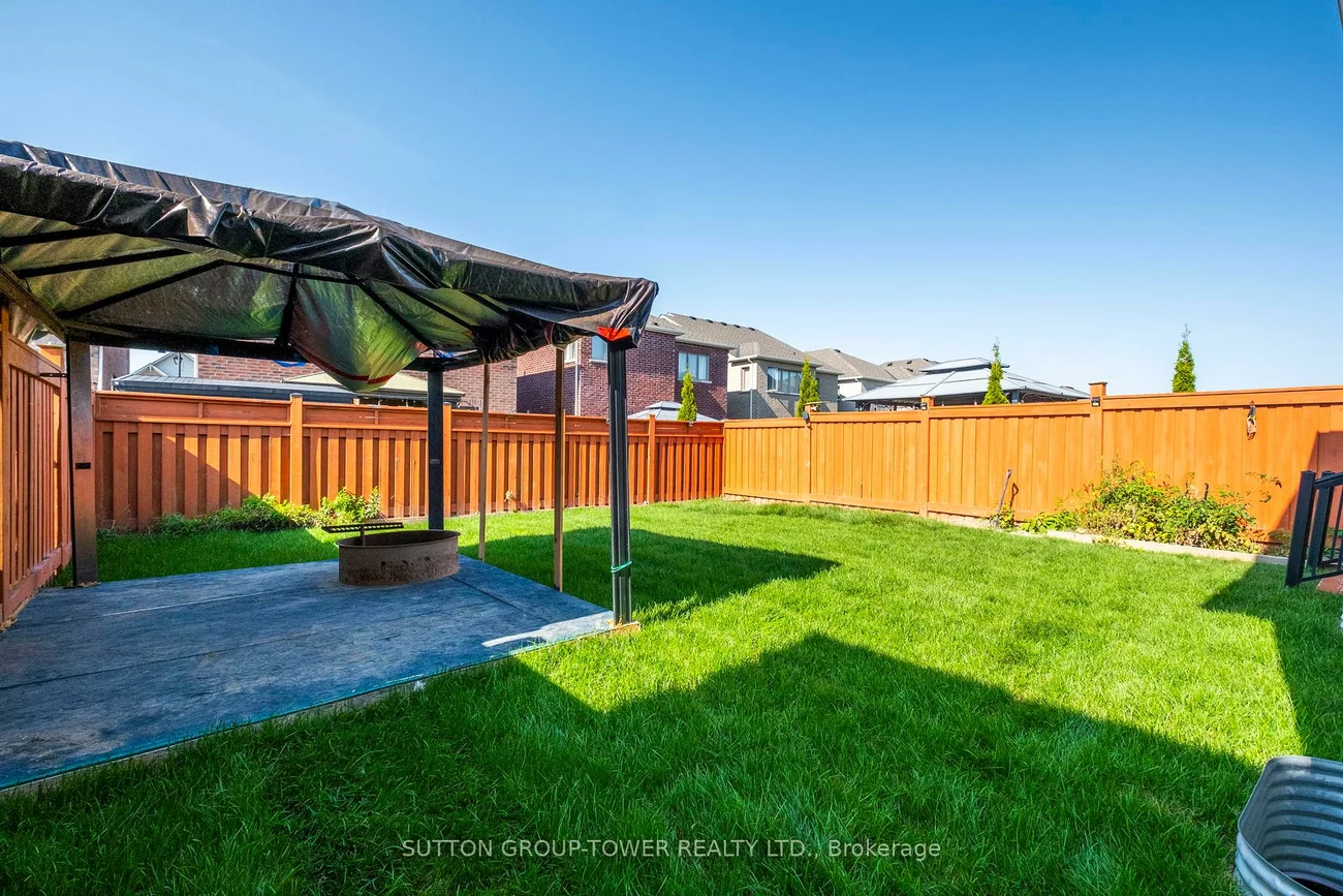 78, Romanelli, Bradford, Bradford West Gwillimbury