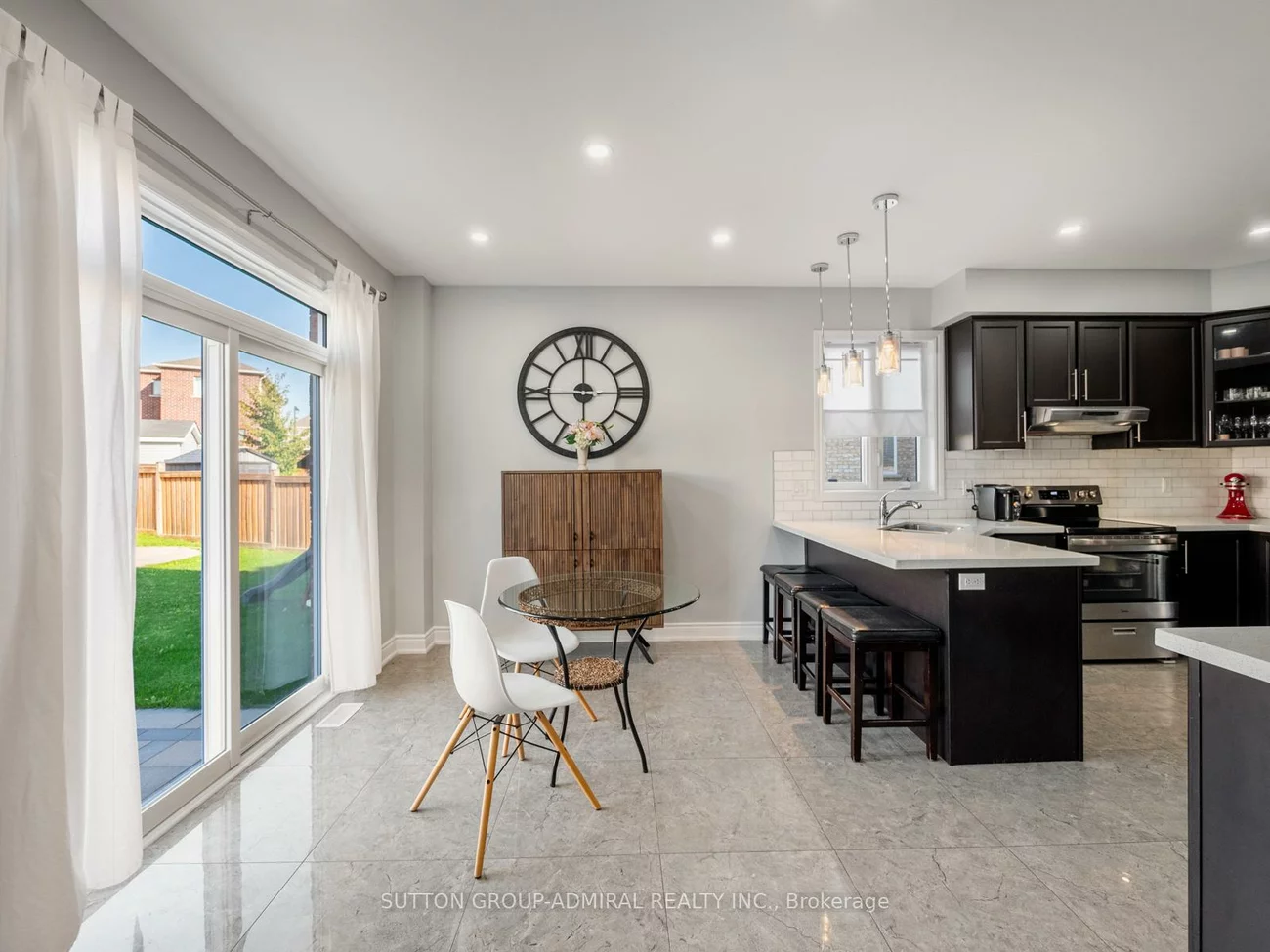 186, Romanelli, Bradford, Bradford West Gwillimbury