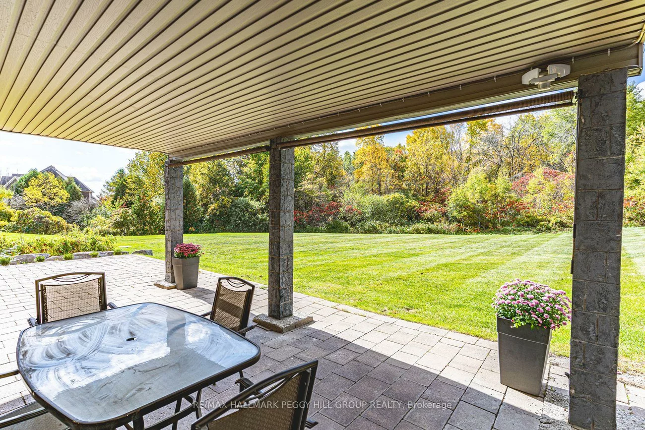 102, Pine Hill, Bradford, Bradford West Gwillimbury