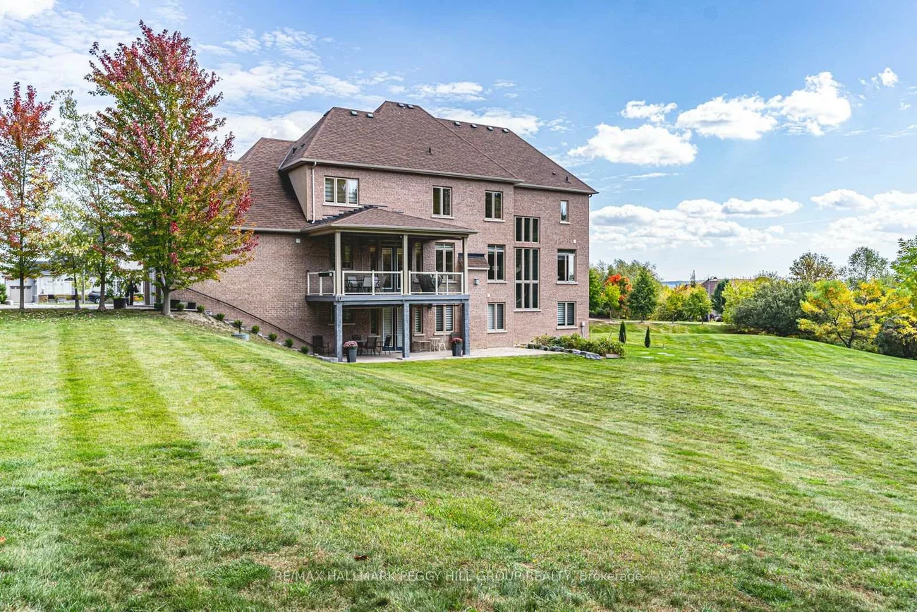 102, Pine Hill, Bradford, Bradford West Gwillimbury
