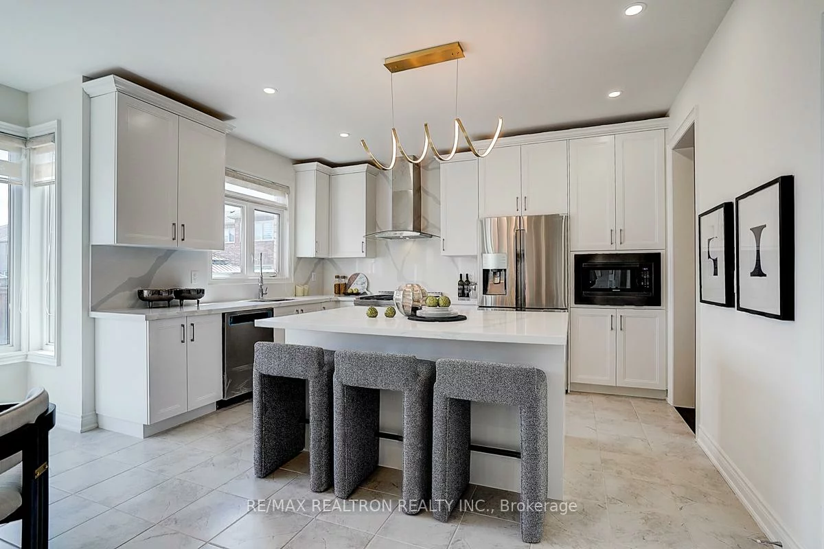 837, Langford, Bradford, Bradford West Gwillimbury