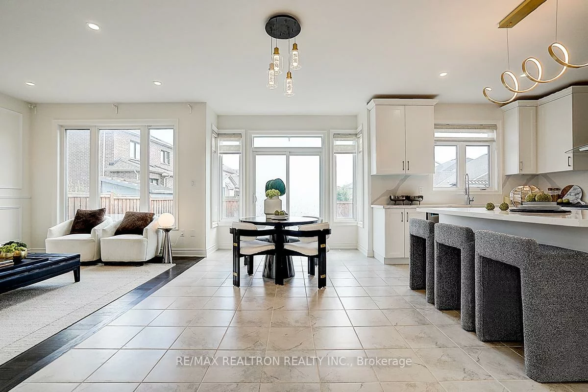 837, Langford, Bradford, Bradford West Gwillimbury