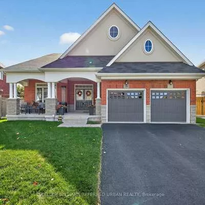26, Waterton, Bradford, Bradford West Gwillimbury