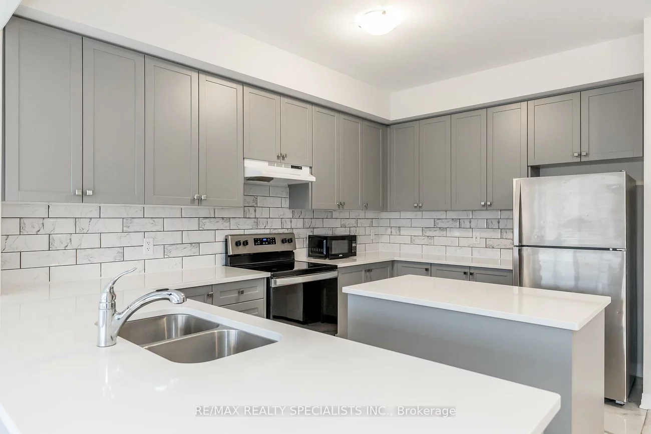 58, Landolfi, Bradford, Bradford West Gwillimbury