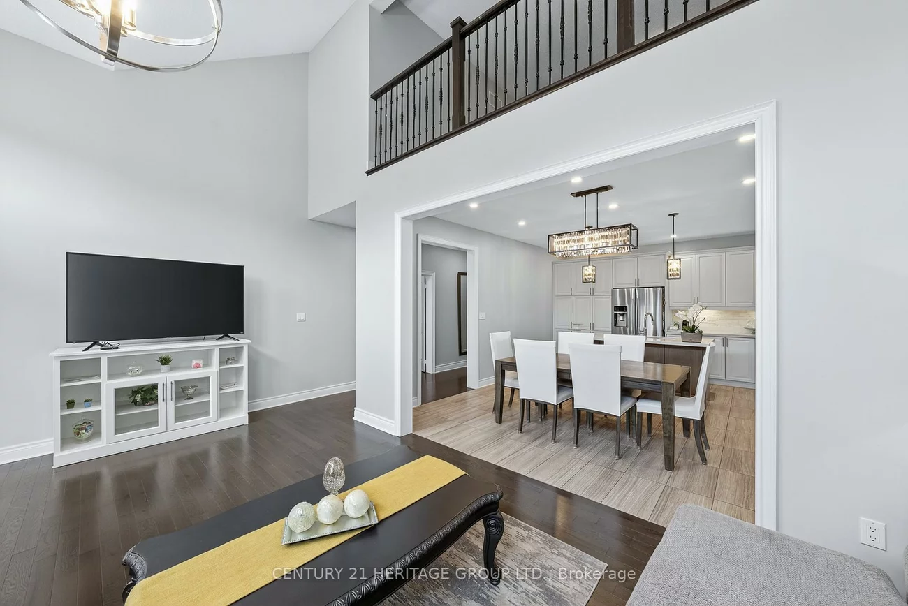 90, Gibson, Bradford, Bradford West Gwillimbury