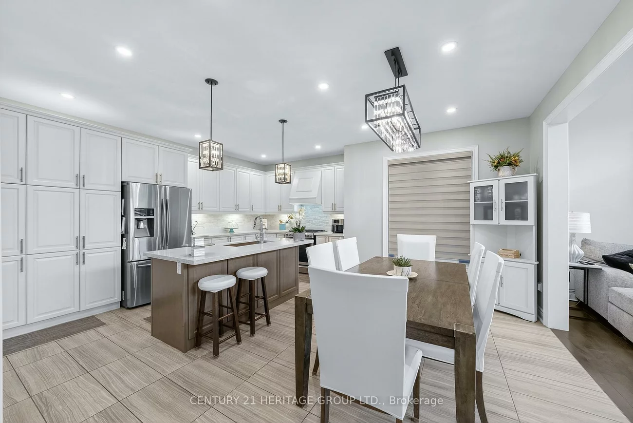 90, Gibson, Bradford, Bradford West Gwillimbury