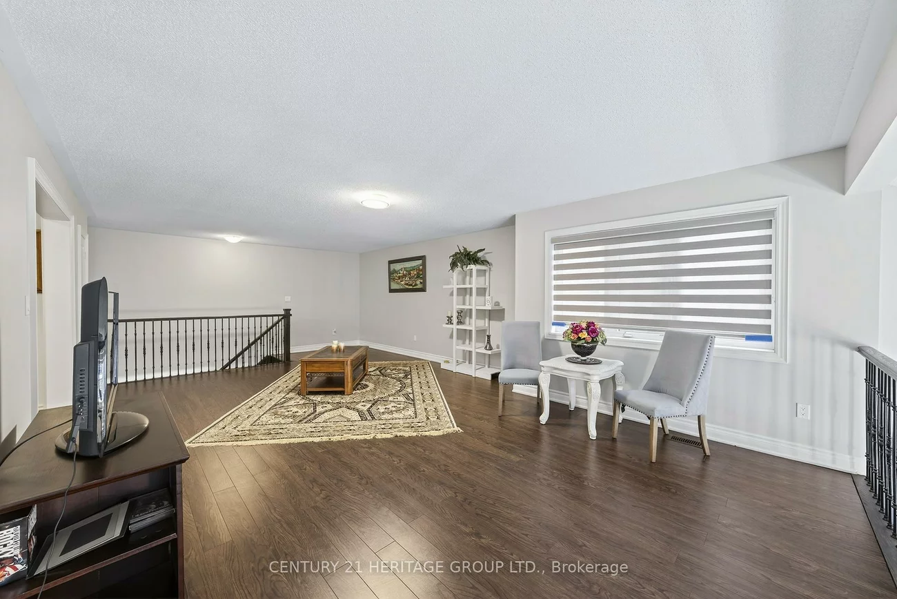 90, Gibson, Bradford, Bradford West Gwillimbury