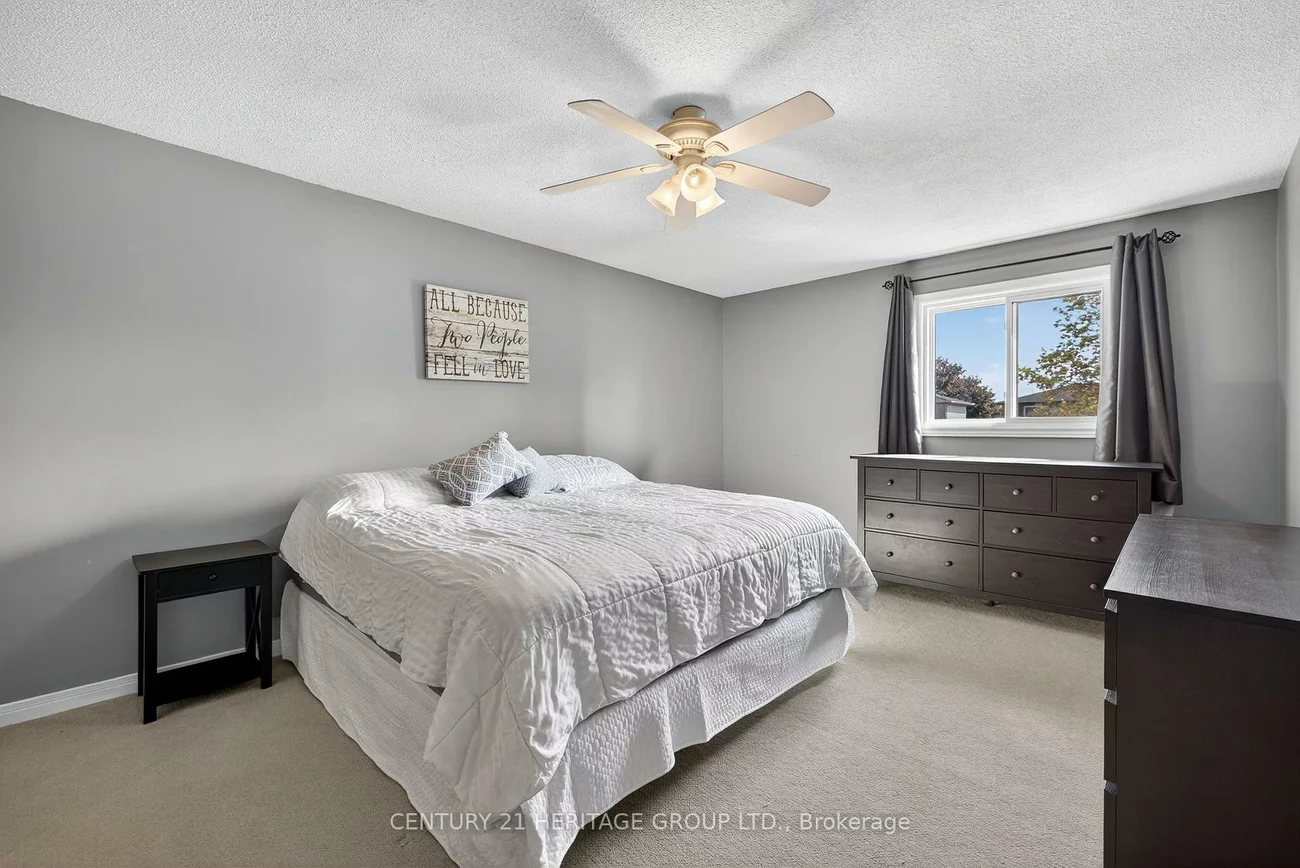 32, Northgate, Bradford, Bradford West Gwillimbury