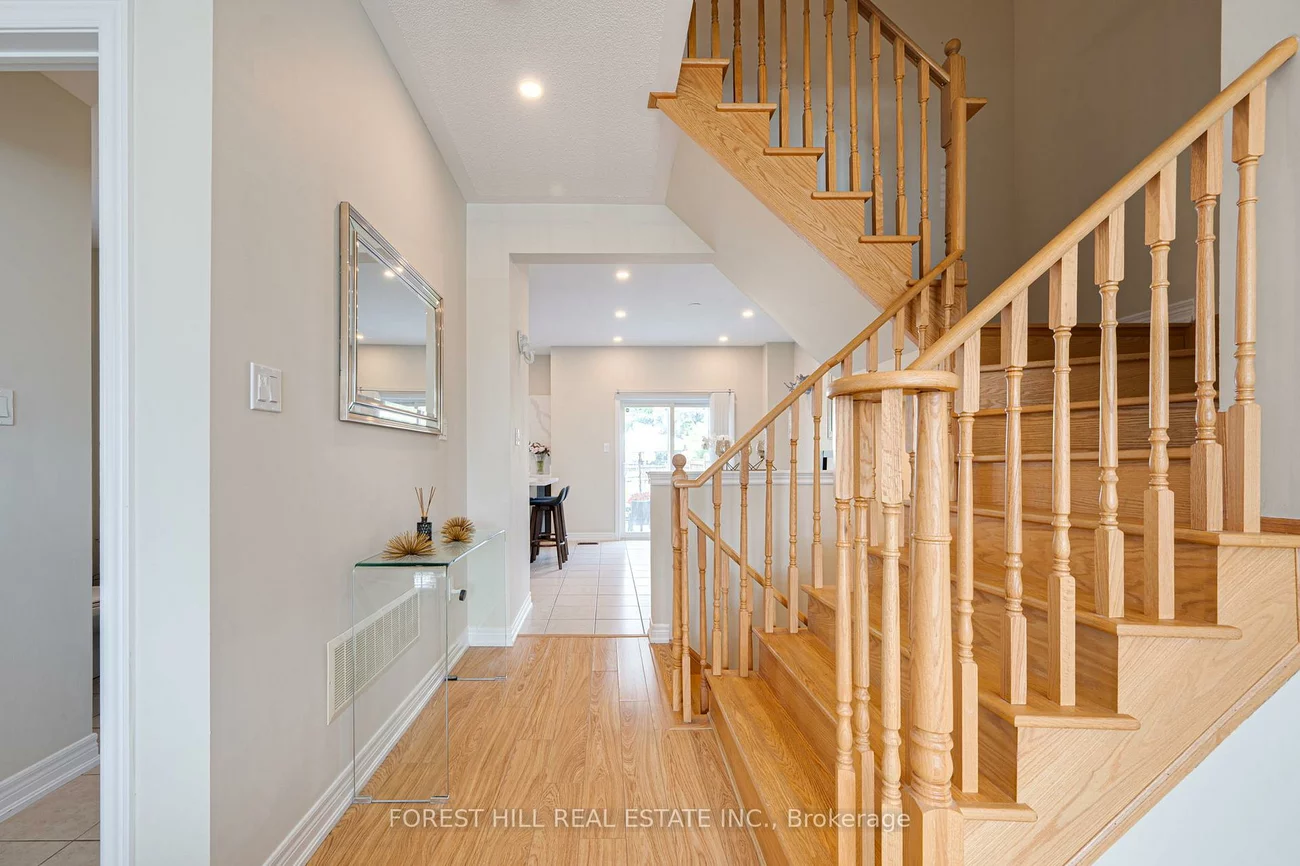 59, Matthewson, Bradford, Bradford West Gwillimbury