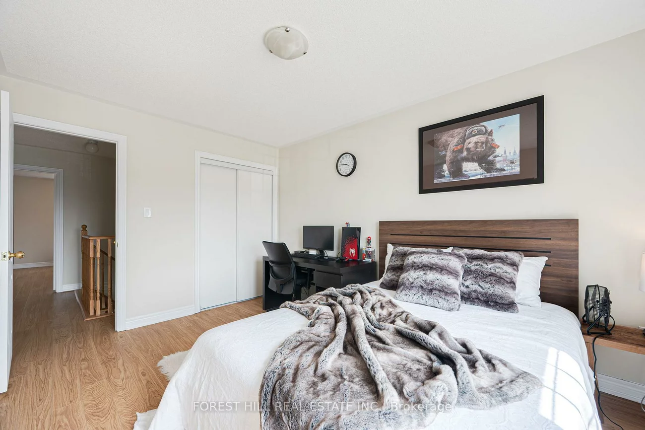 59, Matthewson, Bradford, Bradford West Gwillimbury