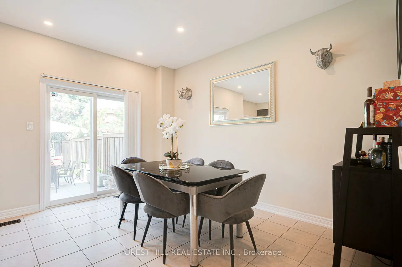 59, Matthewson, Bradford, Bradford West Gwillimbury