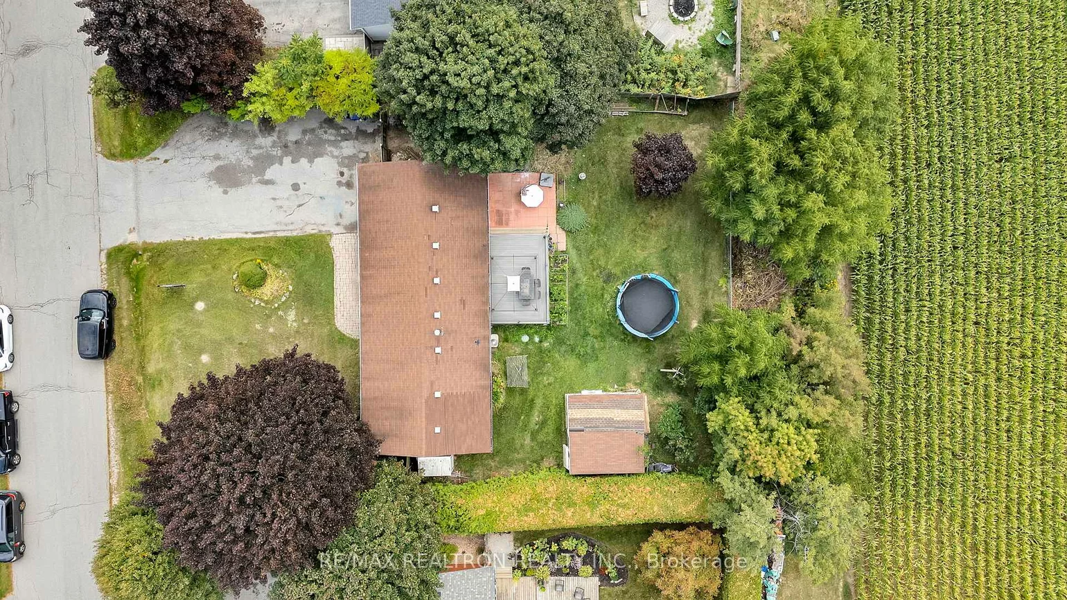 20, Lallien, Bond Head, Bradford West Gwillimbury