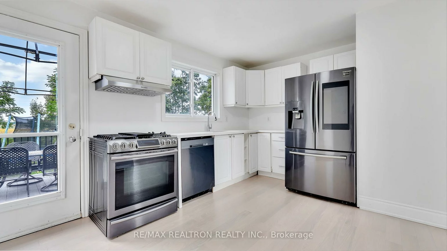 20, Lallien, Bond Head, Bradford West Gwillimbury