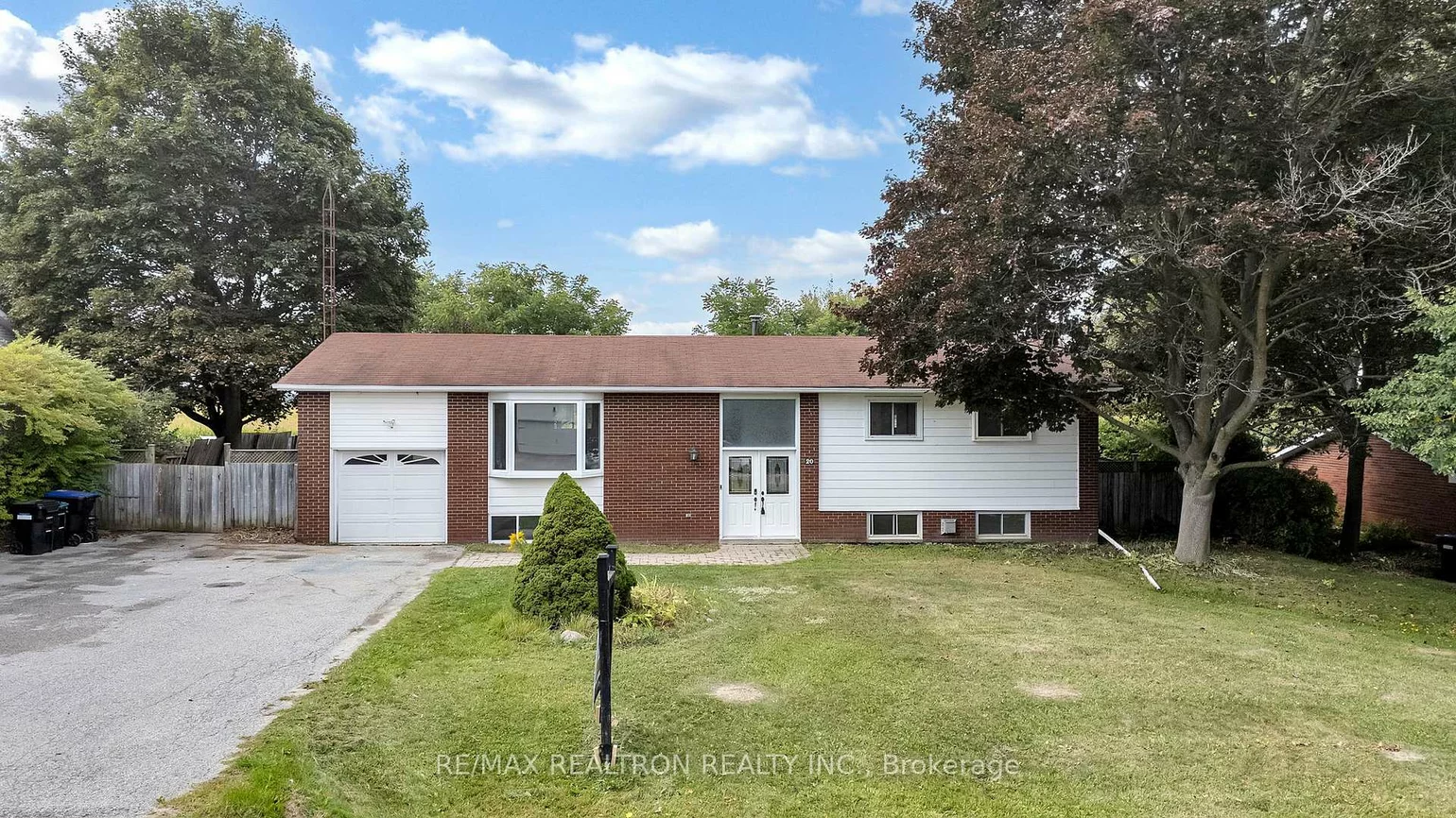 20, Lallien, Bond Head, Bradford West Gwillimbury