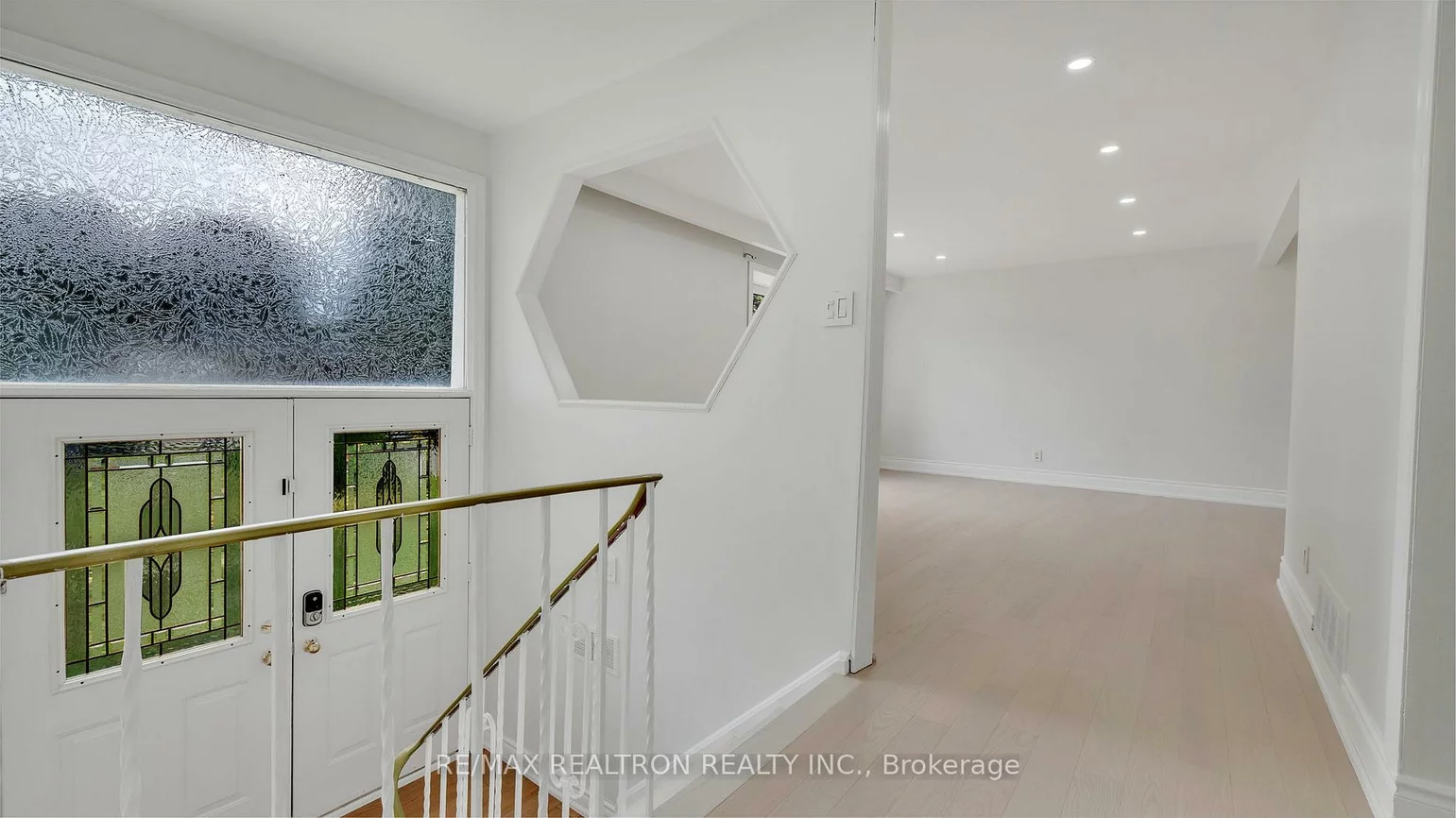 20, Lallien, Bond Head, Bradford West Gwillimbury