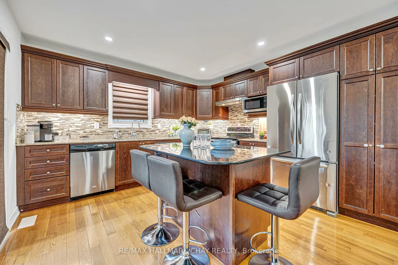 41, Bronze, Bradford, Bradford West Gwillimbury