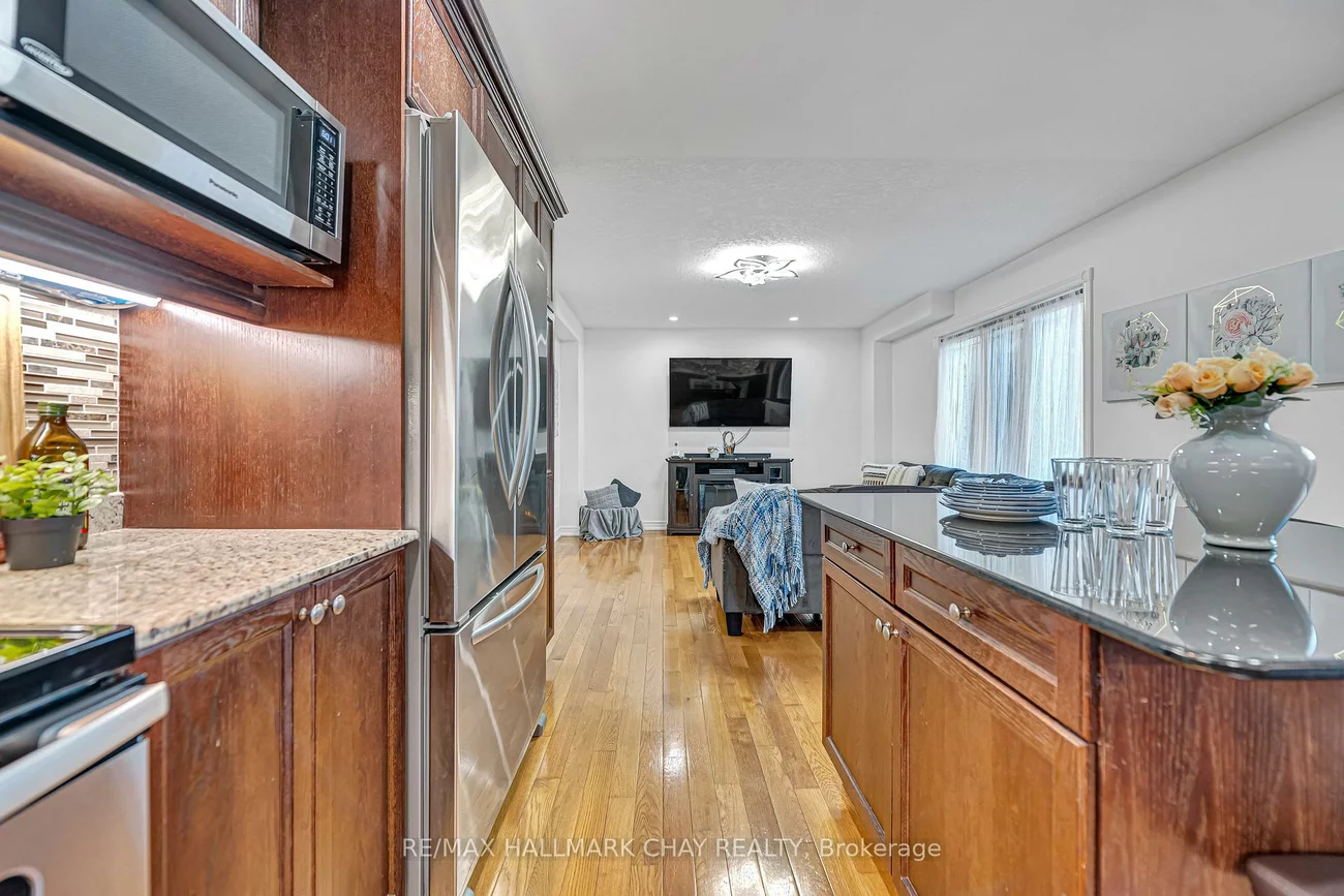 41, Bronze, Bradford, Bradford West Gwillimbury