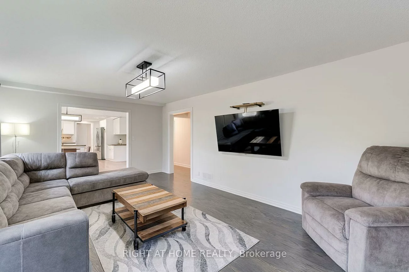 32, Grandview, Bradford, Bradford West Gwillimbury