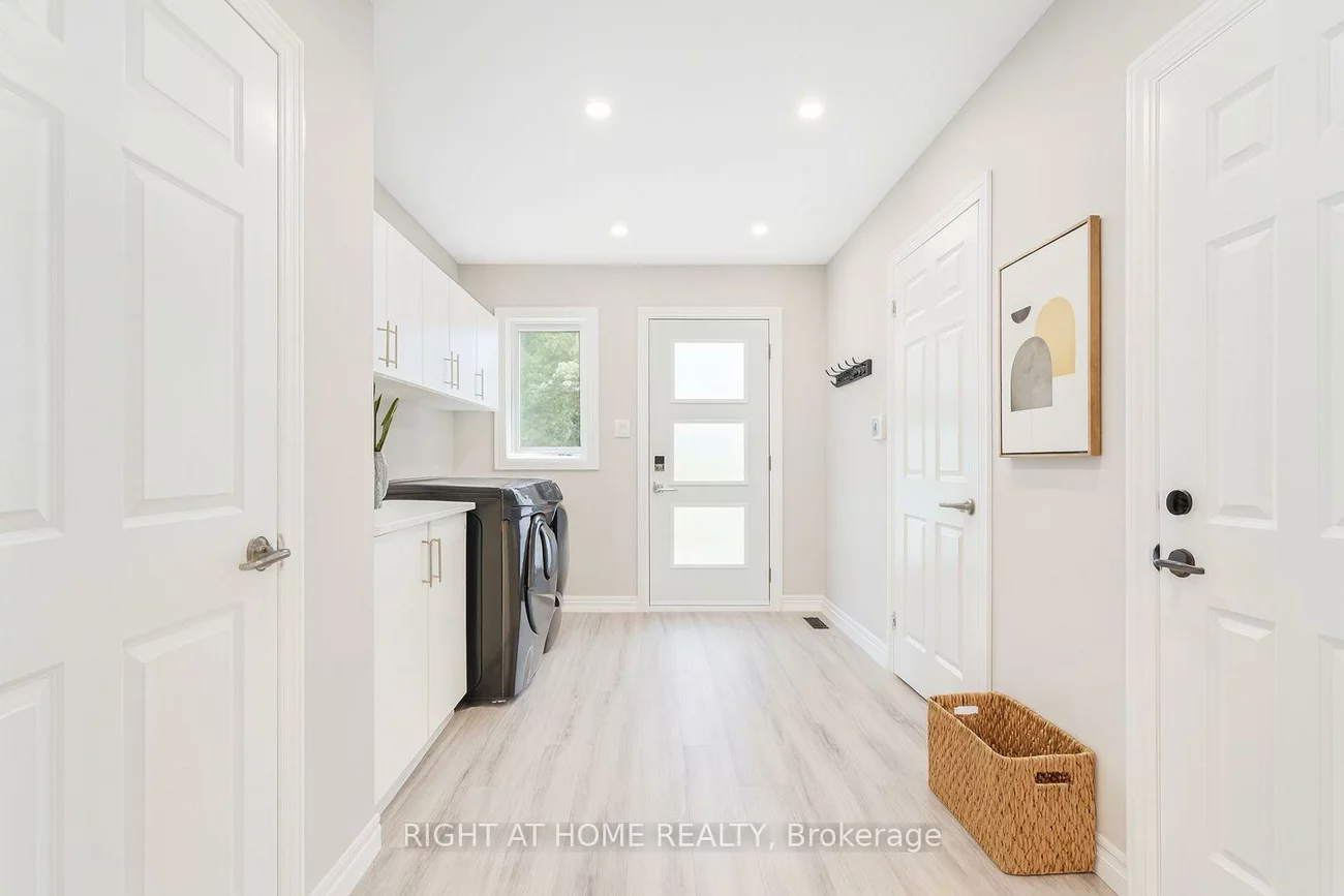 32, Grandview, Bradford, Bradford West Gwillimbury