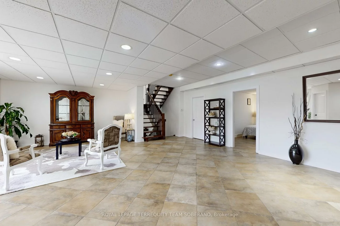 2981, Ninth, Bradford, Bradford West Gwillimbury