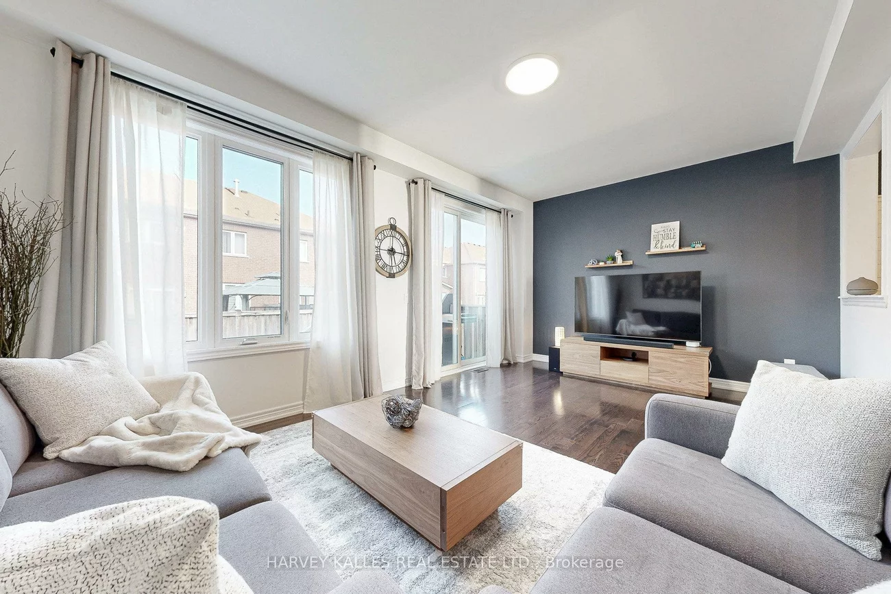 41, Selby, Bradford, Bradford West Gwillimbury